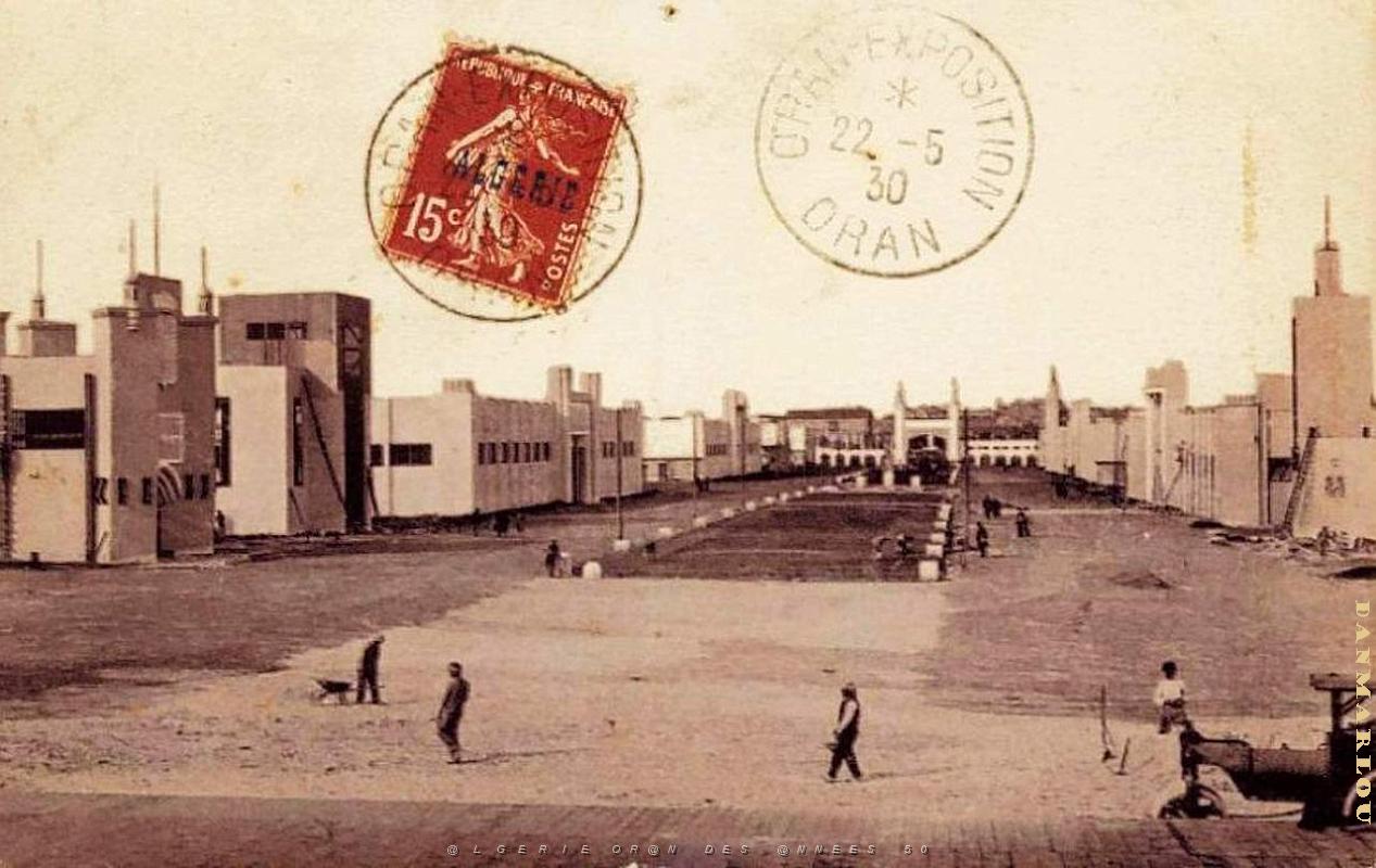 DE pb- Exposition 1930- 005.JPG